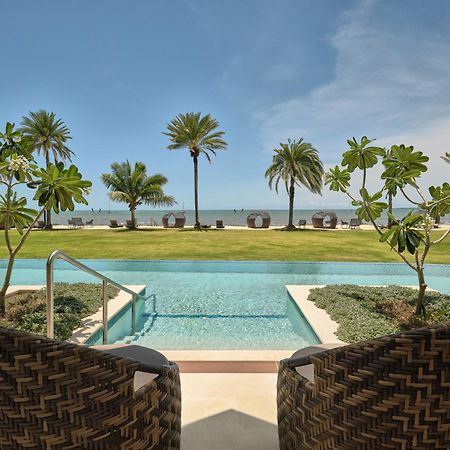 Crowne Plaza Fiji Nadi Bay Resort & Spa, An Ihg Hotel Exterior foto