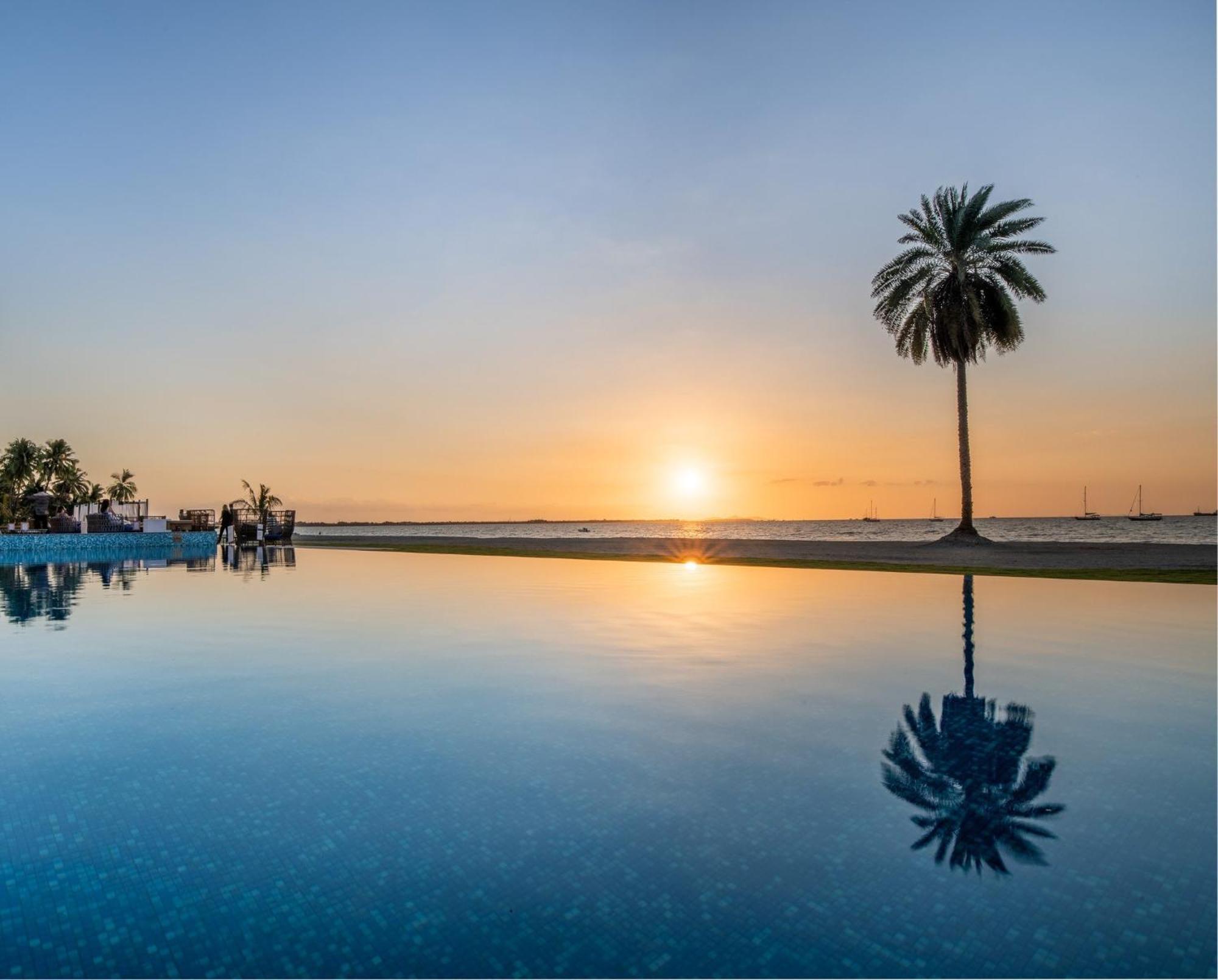 Crowne Plaza Fiji Nadi Bay Resort & Spa, An Ihg Hotel Exterior foto